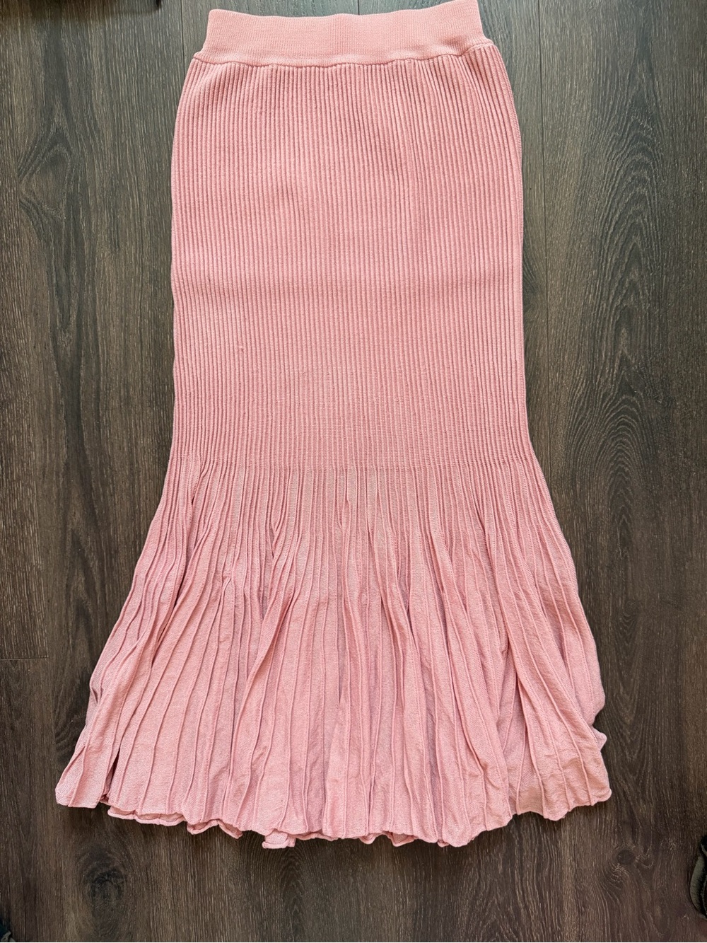 Elegant Pink Ruffle Knit Set - Picture 3 of 4